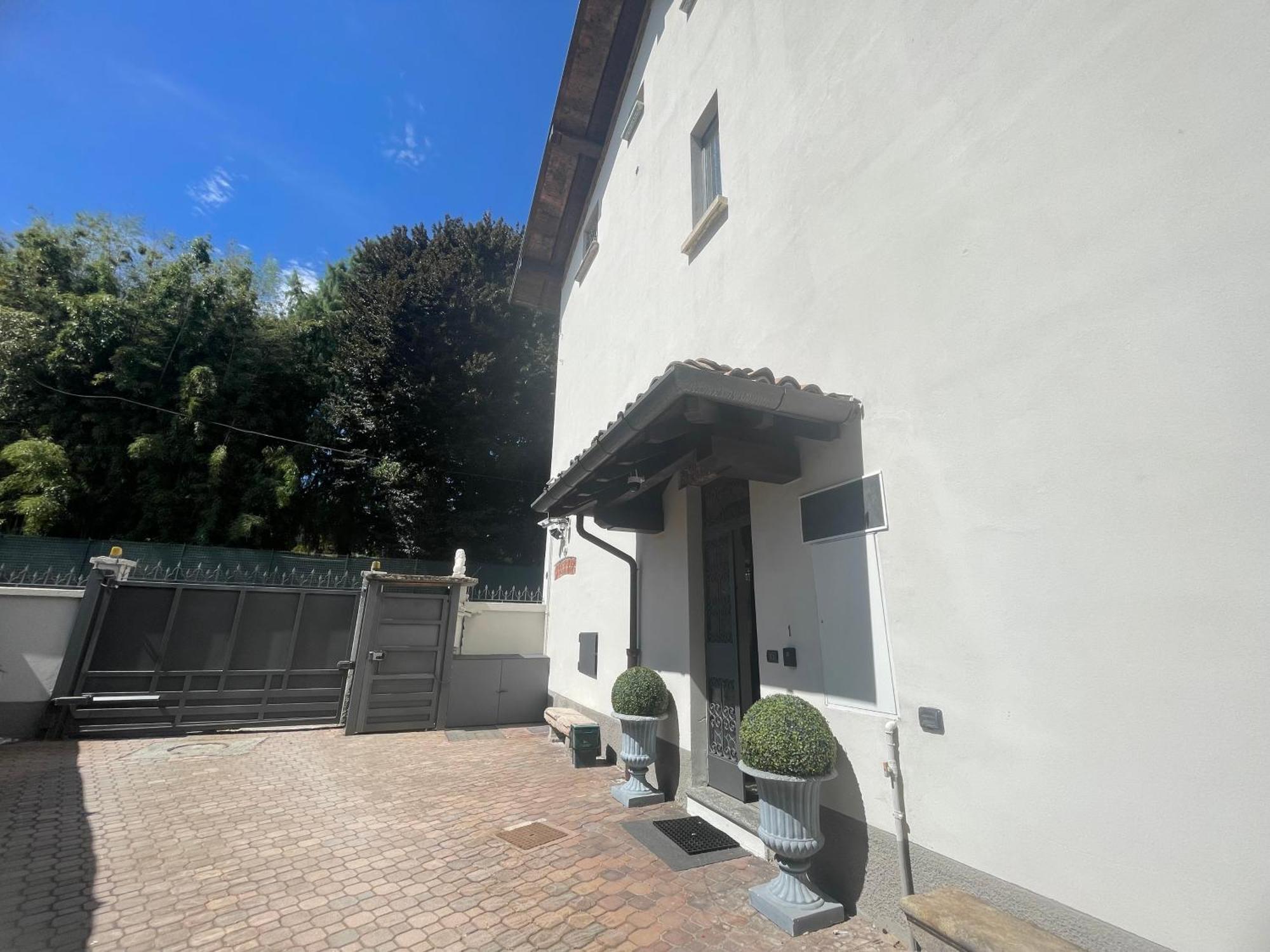 Villa Simona Malpensa Gallarate Exterior photo